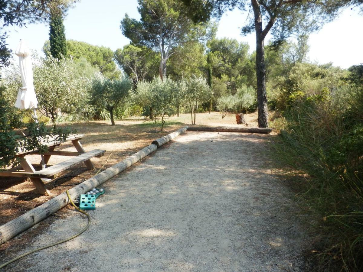 Gite Le City En Provence ランブク エクステリア 写真